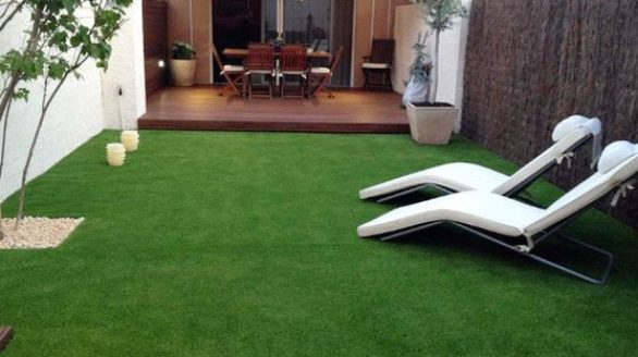 Home Lawns & Play Areas Home Lawns & Play Areas